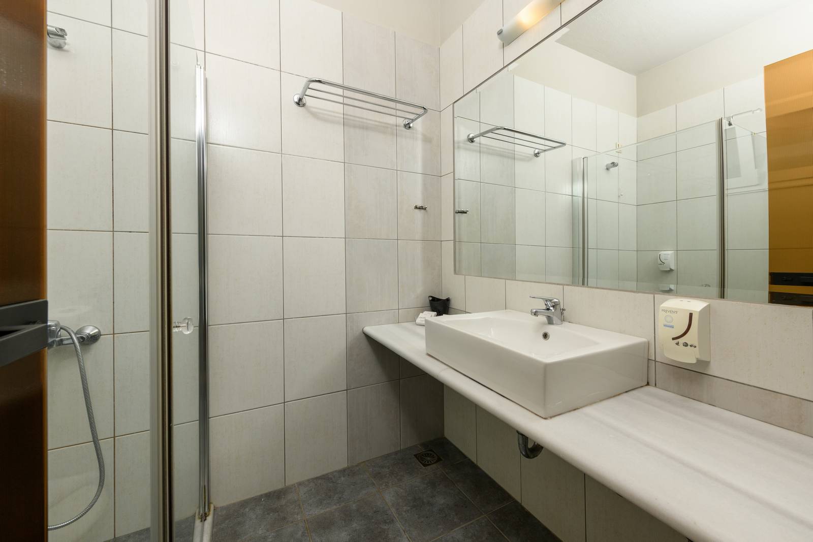 Triple Room - Louloudis Boutique