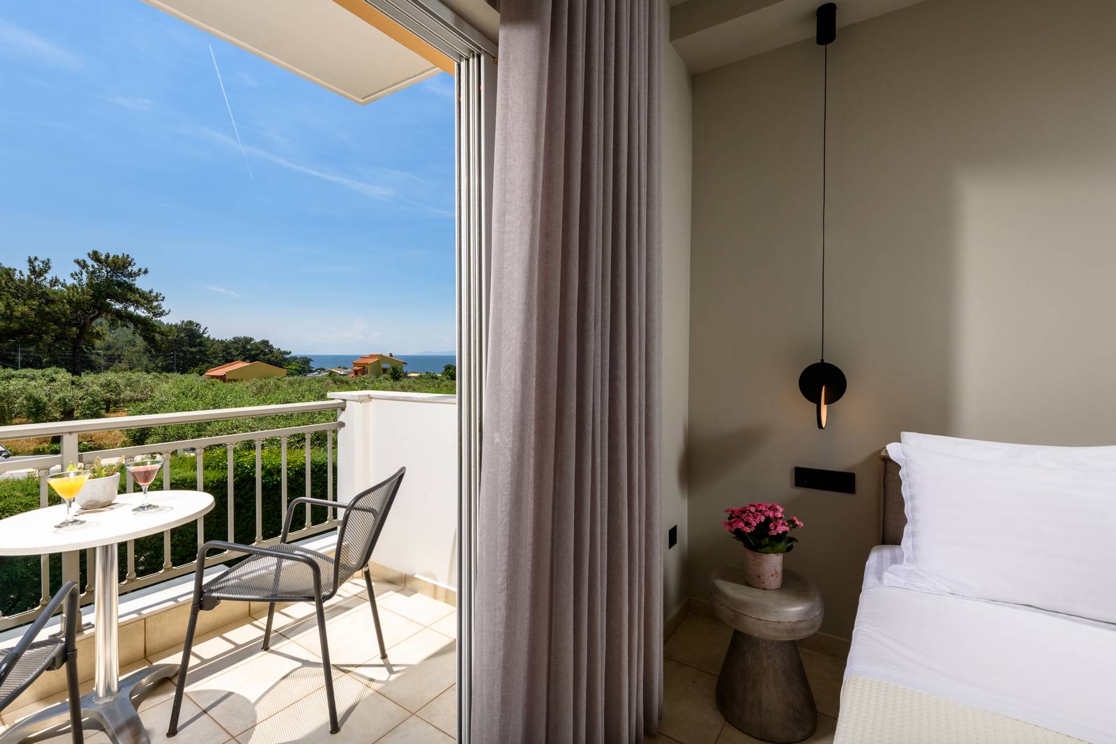 Triple Room - Louloudis Boutique