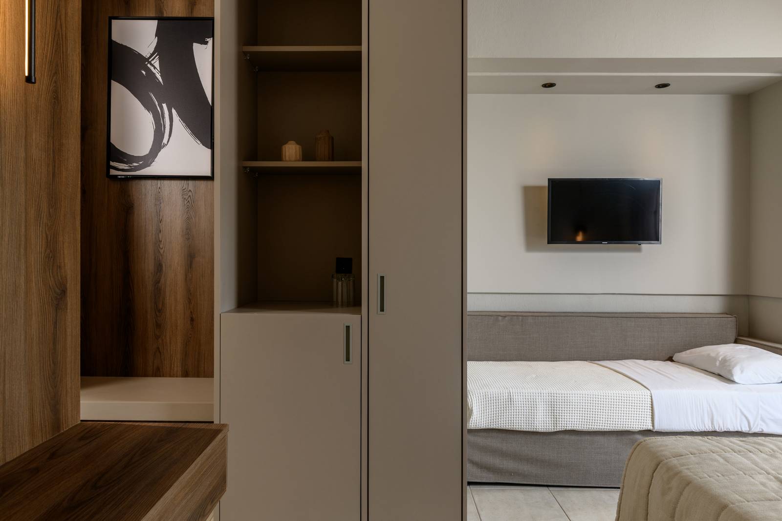 Triple Room - Louloudis Boutique