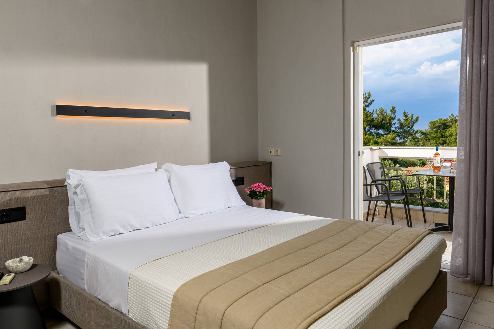 Duplex Suite - Louloudis Boutique